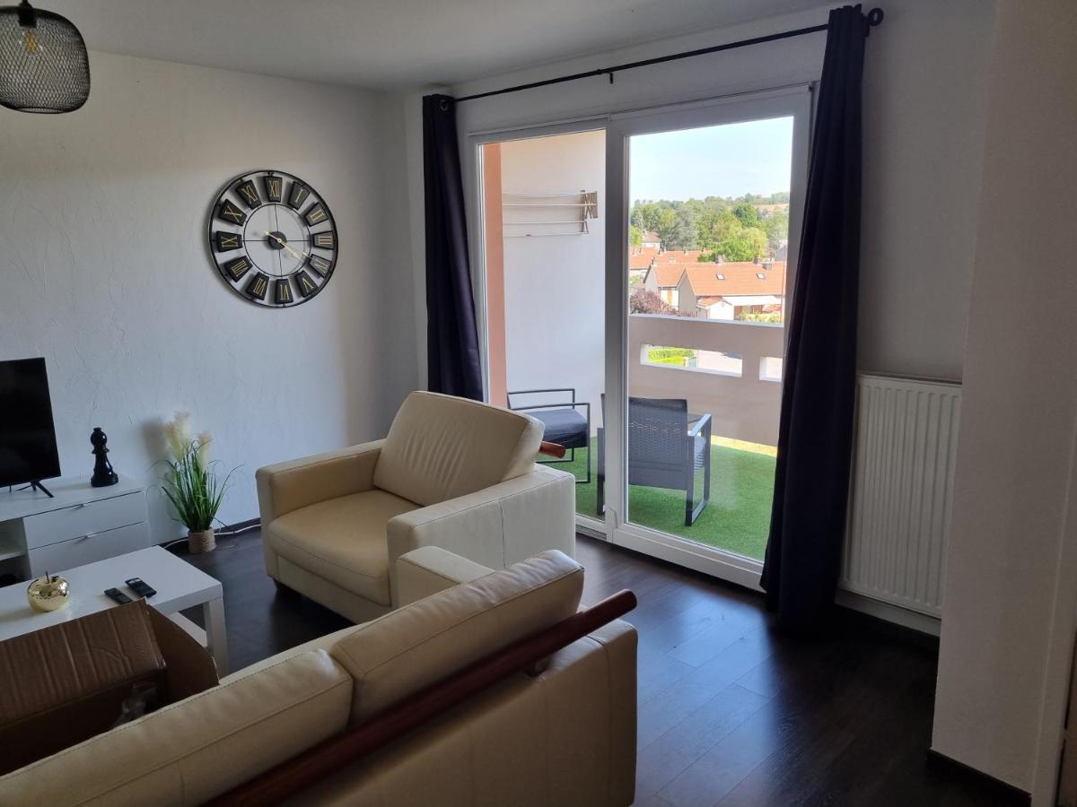 Bel Appartement 2 Chambres ,Residence Privee Givet Exterior foto